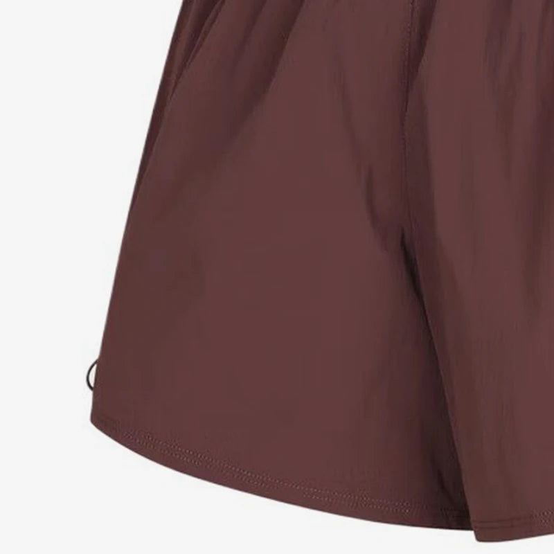 Nike IB9227-502 | Women's Color-Block Shorts | Casual Sportswear