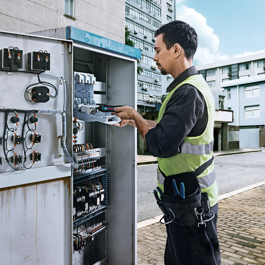 Bosch GO 2 | 3.6V Cordless Screwdriver | USB Charging