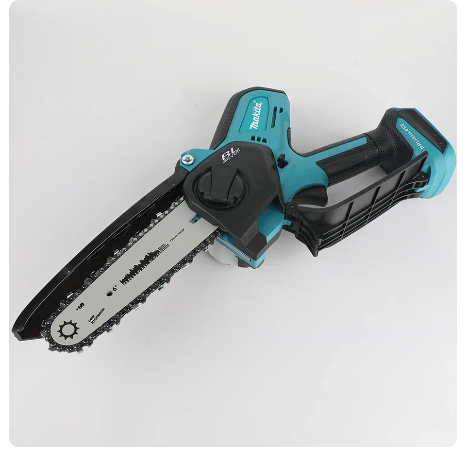 Makita MT-006 | 18V Mini Cordless Chainsaw | 6-Inch Wood Cutting