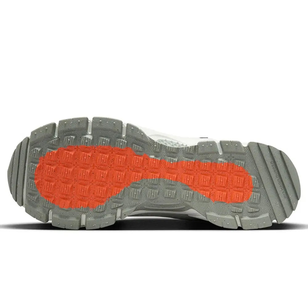 Nike Zoom Vomero 5 ROAM | Mesh Upper | Men's Shoes