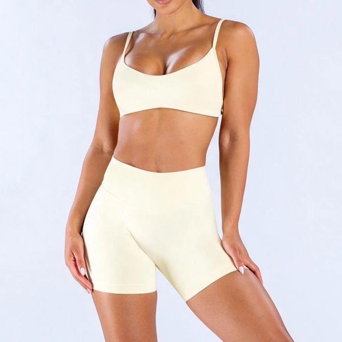 Women's 2-Piece Gym Set | Seamless High-Waist Shorts | Fitness & Pilates