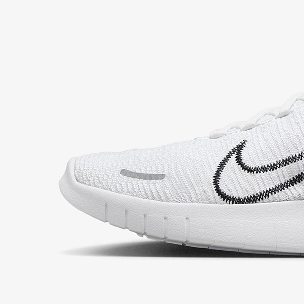 Nike FB1276-104 | Low-Top Athletic Shoes | Men