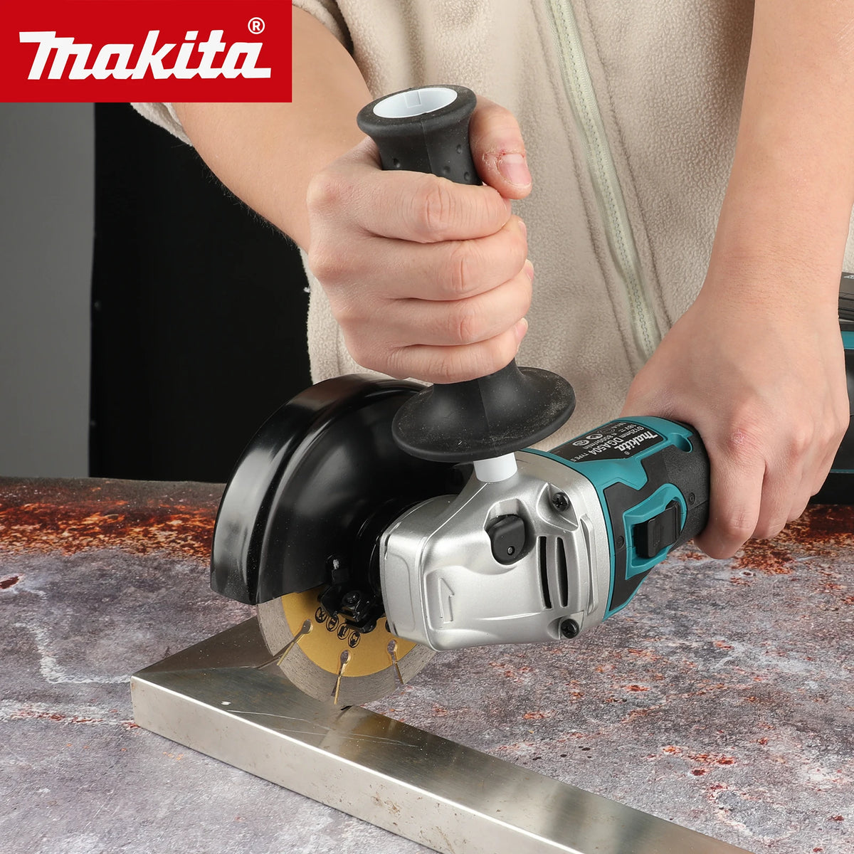 Makita DGA504 | 18V Brushless Angle Grinder | Bare Tool